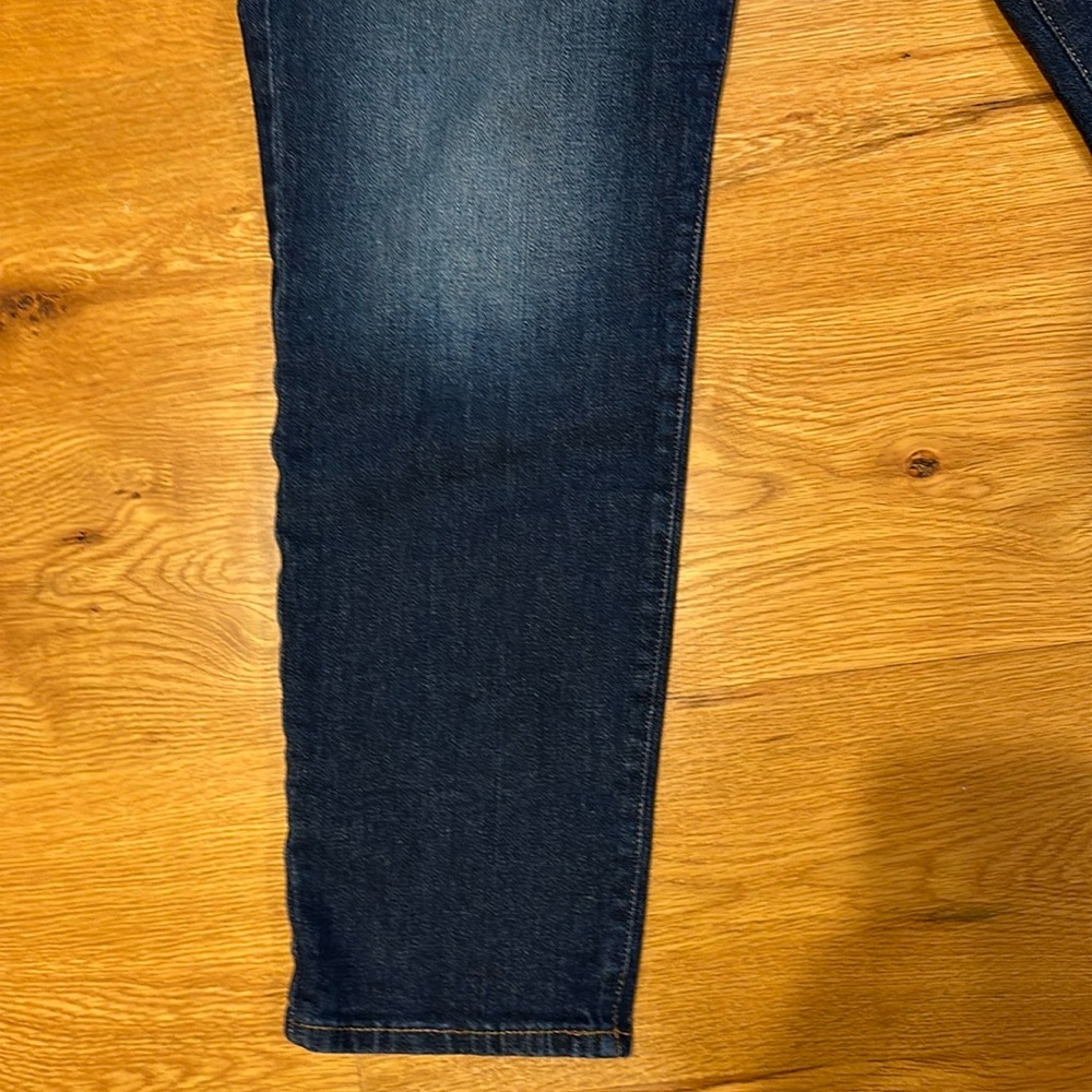 Old Navy OG Straight - Mid Rise - Picture 3 of 9